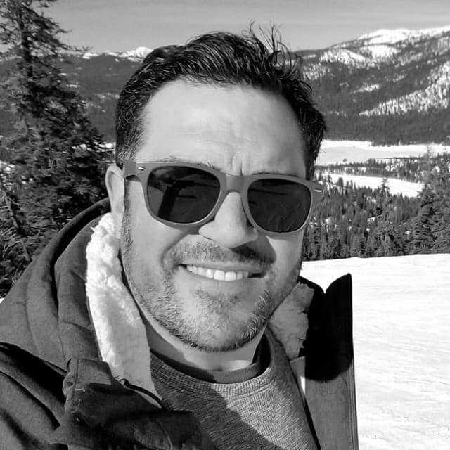 Ivan Vallejo - Managing Director
